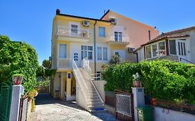 Rosalia Apartments